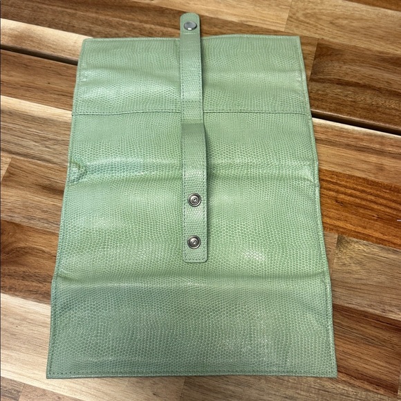 Carole Lee Jewelry Travel Case Green - Picture 3 of 4